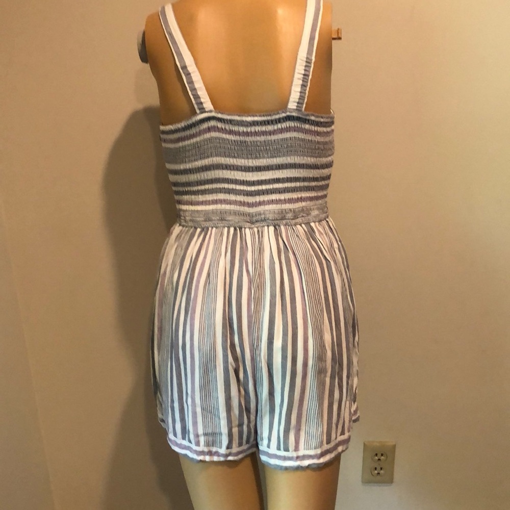 Striped romper - Picture 2 of 3